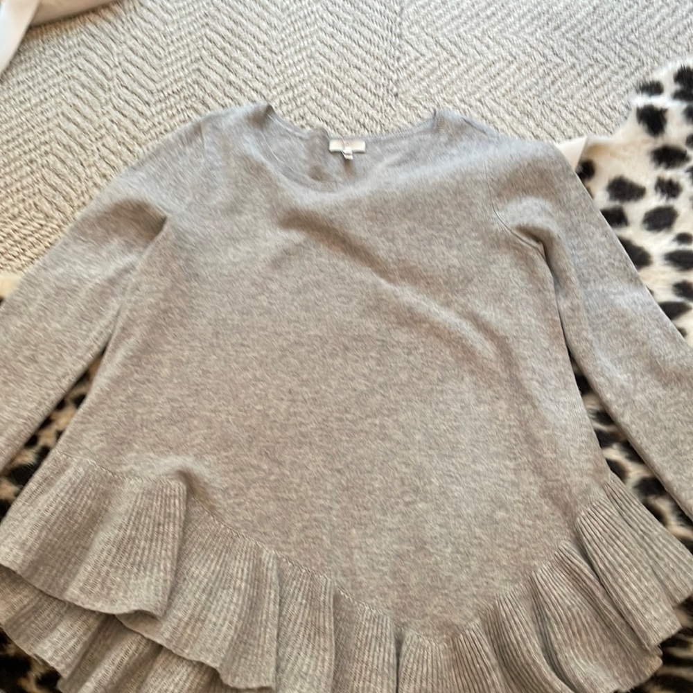 Grey sweater